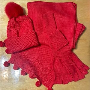 Avon Hat, Fingerless Gloves, & Scarf Set